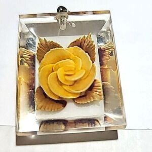 Vintage Clear Lucite Resin Yellow Flower Necklace Pendent Floral MCM